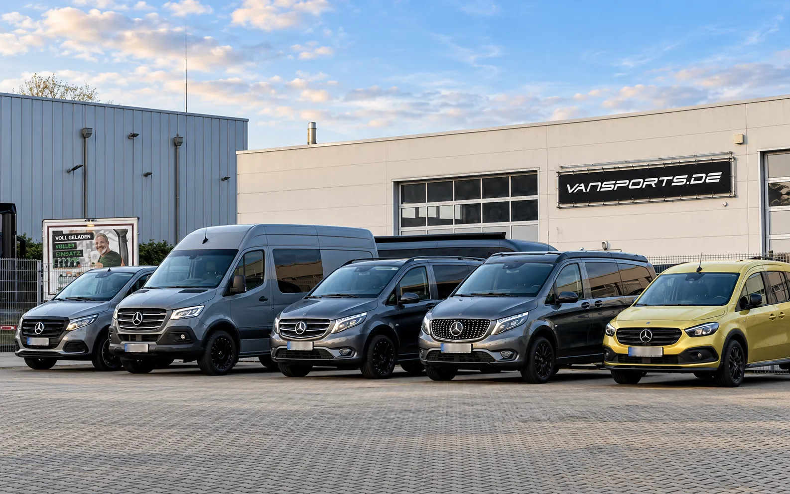 Mercedes-Benz Sprinter, Vito, V-Klasse und Citan mit VANSPORTS-Zubehör vor der VANSPORTS-Halle in Neuss
